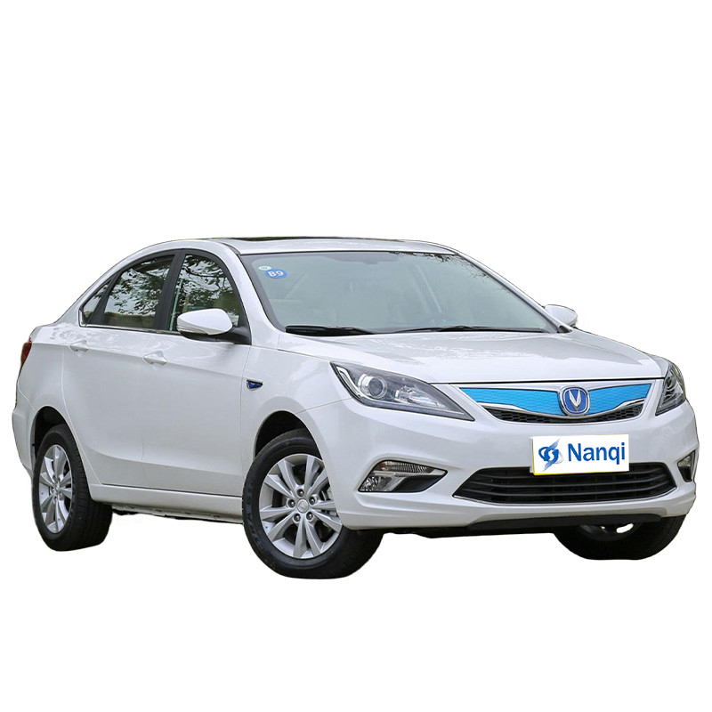 チャンガン EADO EV 460 ニューエネルギー電動車 4ドア 5席 ノッチバック