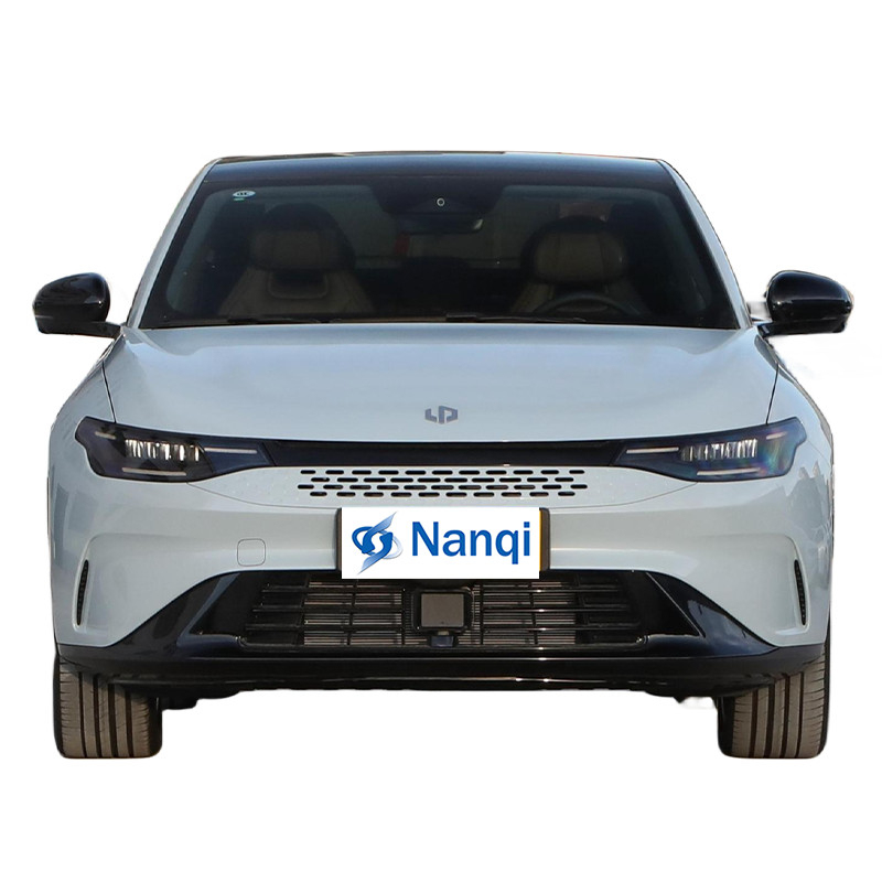 ファッションデザイン LEAPMOTOR C01 純電気自動車 中型・大型