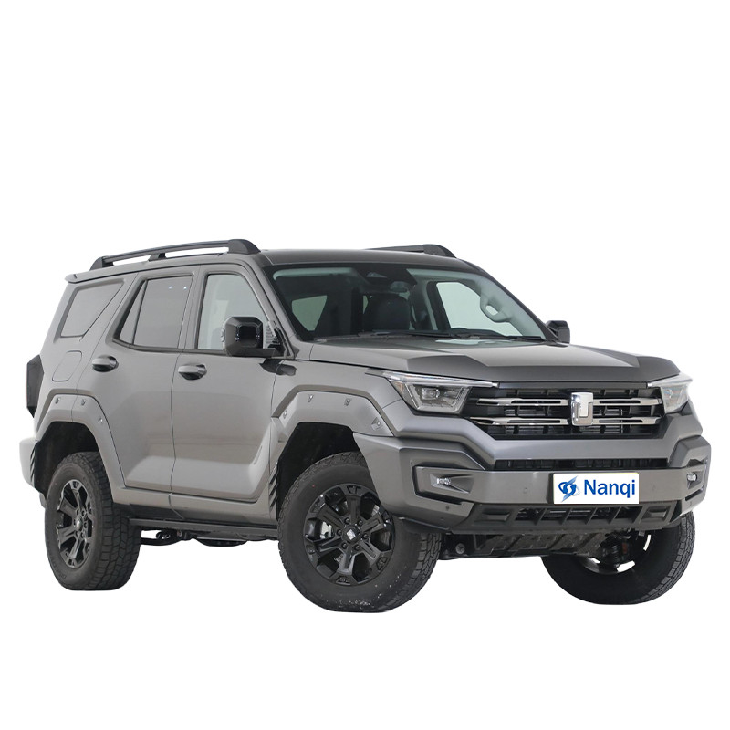 GWM TANK 400 Hi4-T 2.0T 252Ps 中型から大型SUVプラグインハイブリッド 2023