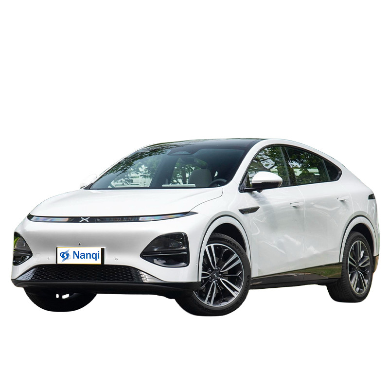 中型XPENG G6SUV 時速220km 5ドア5シートの低走行距離