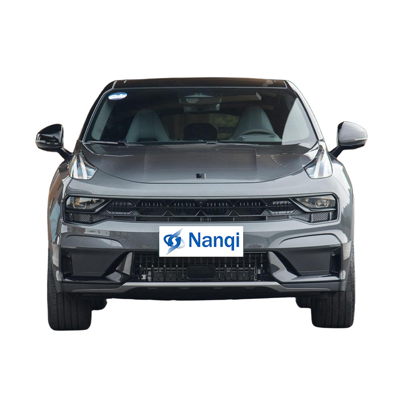 高級なLYNK&CO 05 EM-PプラグインハイブリッドEV 5ドア5シッター