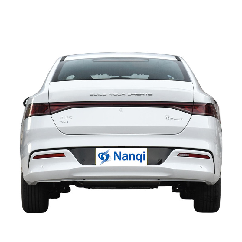 自家用車 BYD プラグインハイブリッドSUV BYD キンプラス DM-I 4ドア5人乗り