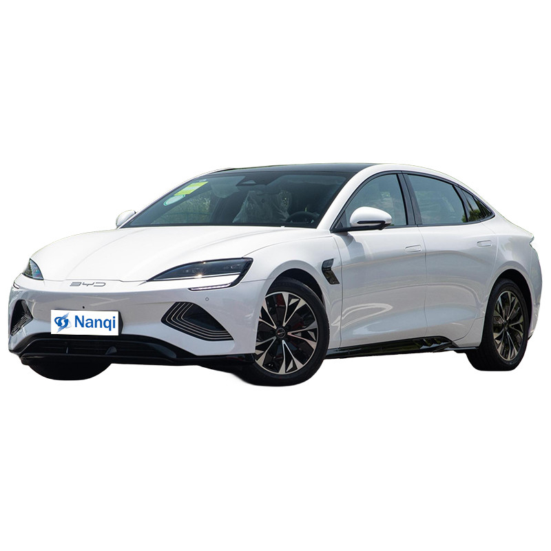 中型 BYD シール 電動車 4ドア 5人座 180Km/H LFP バッテリー