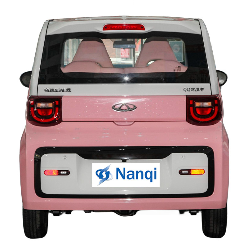 ミニ 4人乗り チェリーQQ アイスクリーム EV 純電動車 新エネルギー車